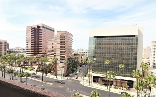 Building Photo - 488 E Ocean Blvd