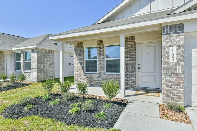 Foto del edificio - 163 Sterling River Ln