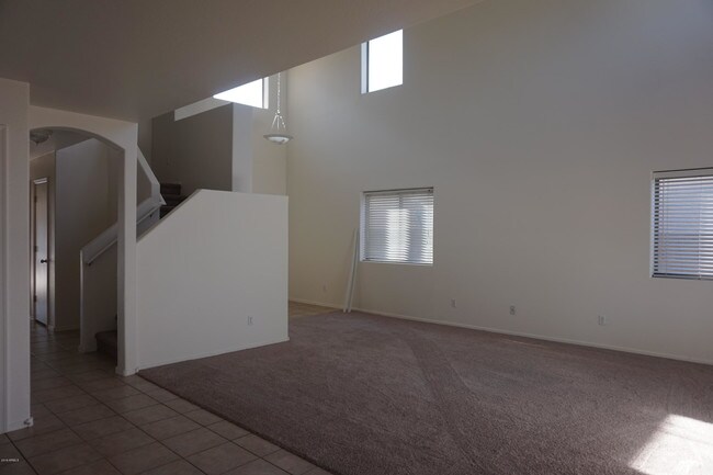 Foto del edificio - 41137 N Cambria Dr