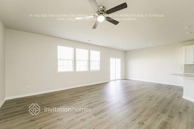 Building Photo - 6481 Fairfax Ct