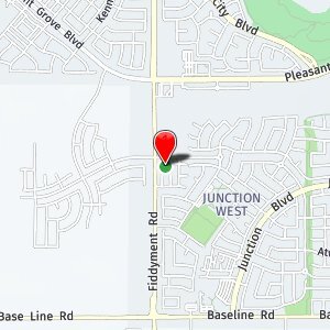 Foto principal - Crisp Roseville Home with Great Details
