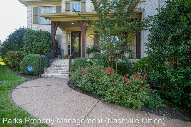 Building Photo - 4 br, 5 bath House - 281 King Arthur Circle
