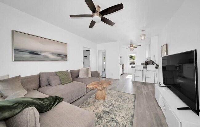 Foto del edificio - 2317 N Ocean Blvd