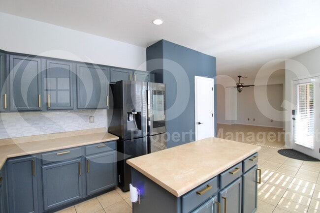 Building Photo - 3538 S Cupertino Dr