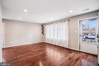 Building Photo - 3720 Harmon Ave