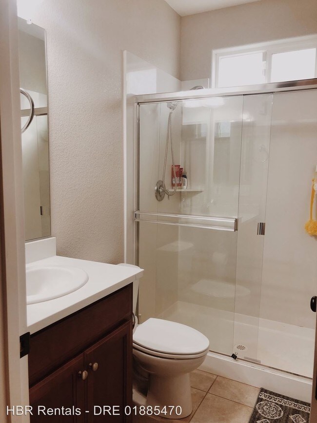 Foto del edificio - 5 br, 4 bath House - 1284 S Shields Ave.