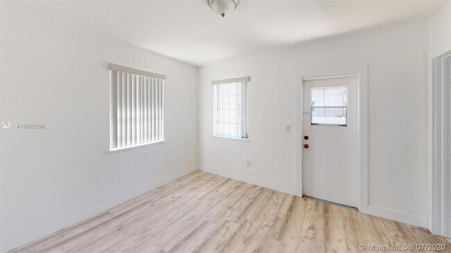 Building Photo - 2390 NW 9th St