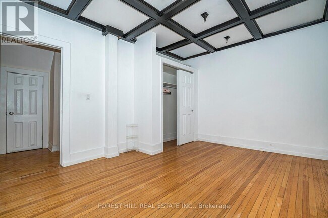 Photo du bâtiment - 605 Huron St