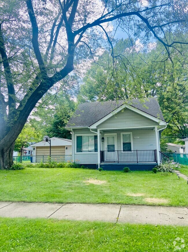 Argonne Apartments for Rent with a Garage Livonia, MI 1 Rentals