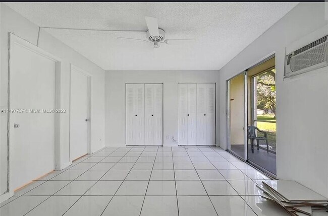 Foto del edificio - 100 SW 132nd Way