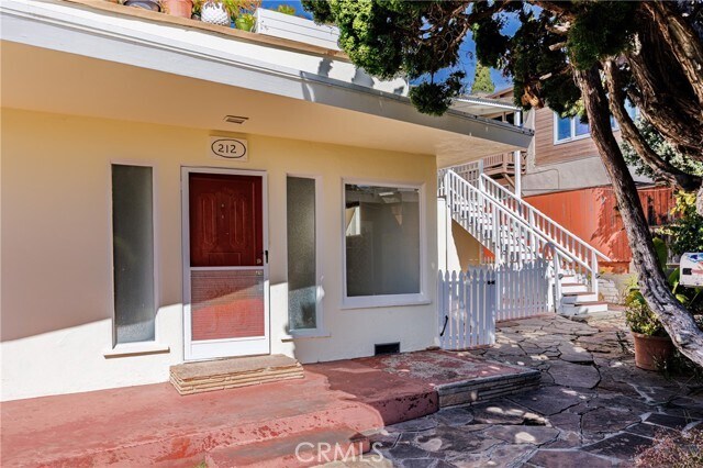 Foto del edificio - 212 Cypress Dr