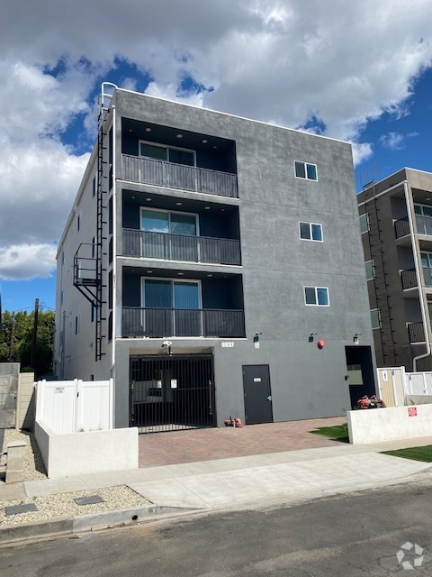 Building Photo - 8637 Olin St