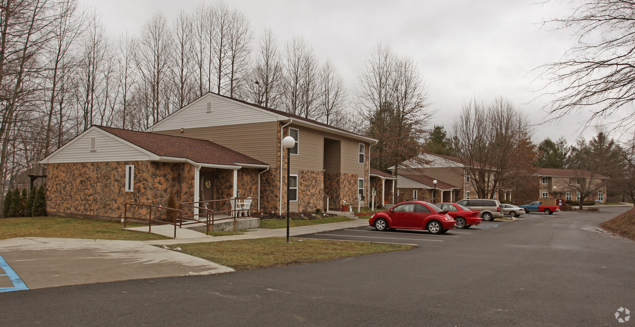 Foto principal - Fayette Hills Apartments