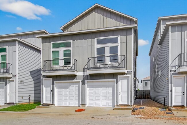 Building Photo - 4922 Paradigm Ln