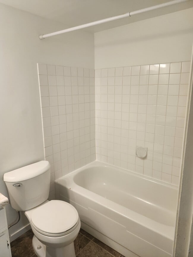 Building Photo - 3607 118 Ave NW