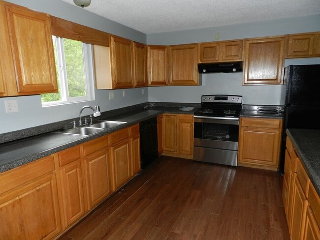 Building Photo - 14558 Holloway Ln