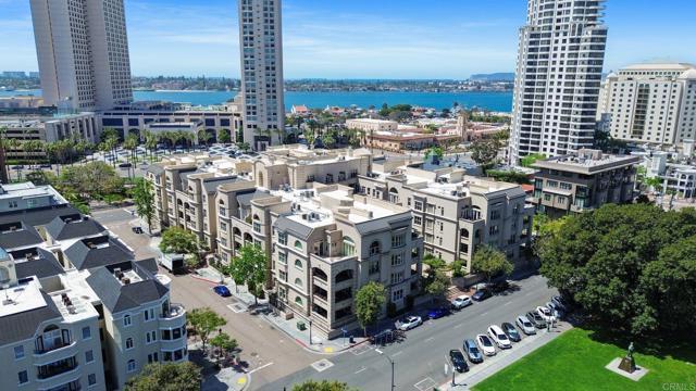 Foto principal - 650 Columbia St