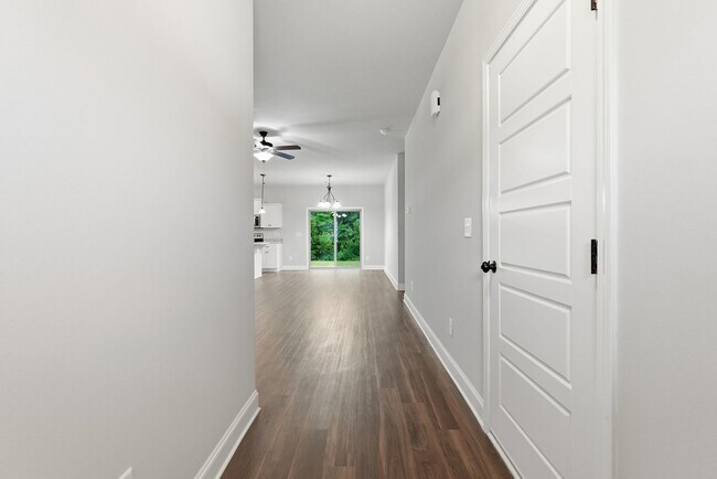 Foto del edificio - 217 Timberlake Dr