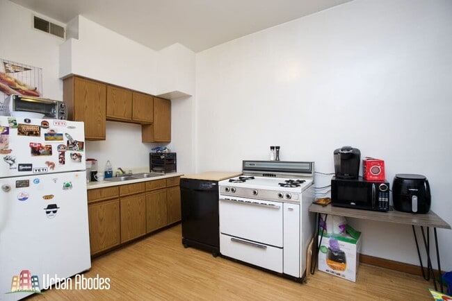 Foto del edificio - 2019 W Iowa St