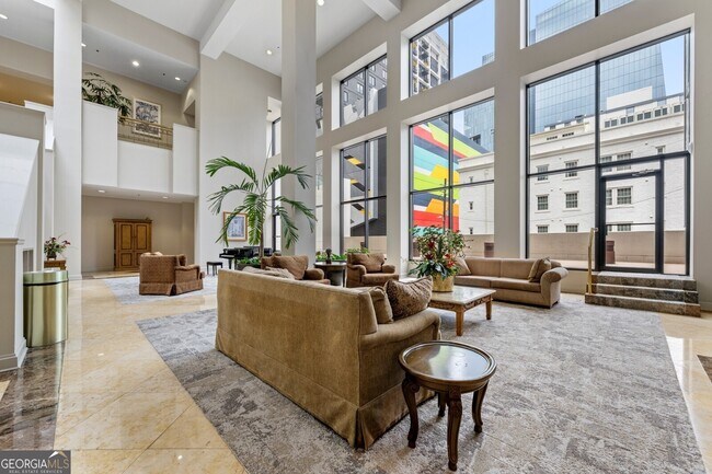 Foto del edificio - 1280 W Peachtree St NW