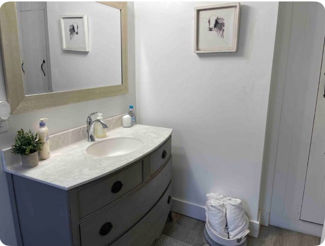 Building Photo - 20 Waverly Ave