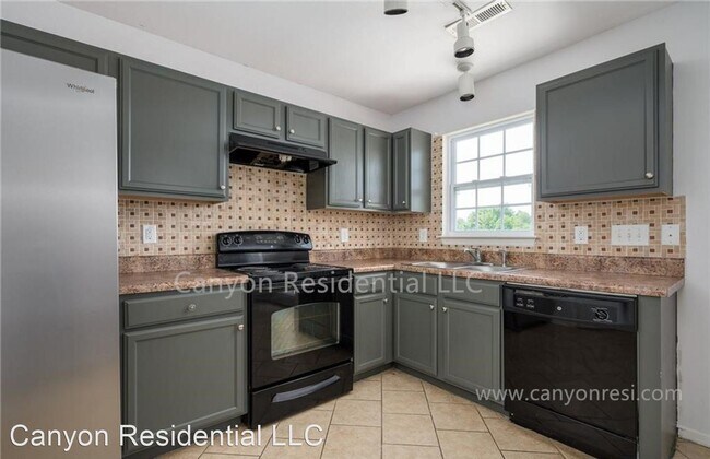 Building Photo - 3 br, 2.5 bath House - 5209 Switchback Drive