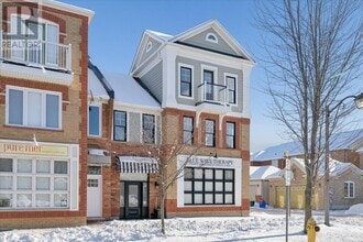 Building Photo - 2740 Bur Oak Ave