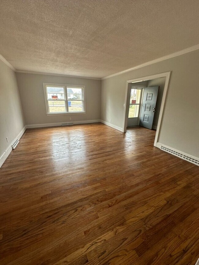 Foto del edificio - 422 Darby Ave