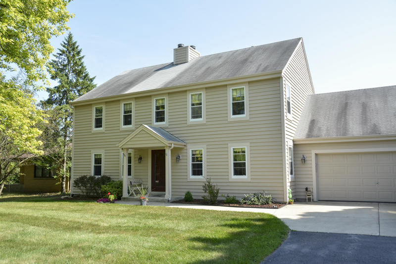 Foto principal - 7825 W Puetz Rd