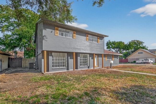 Foto del edificio - 2015 N Fisher Ct