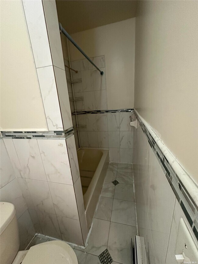 Foto del edificio - 120-02 153rd St