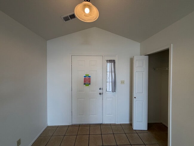 Building Photo - 4520 Rockaway Loop NE
