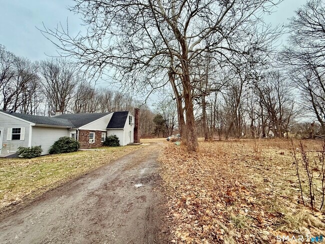 Building Photo - 79 Elmwood Heights