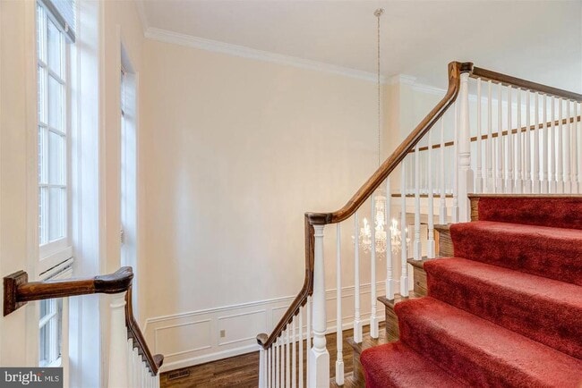 Foto del edificio - 4292 Massachusetts Ave NW