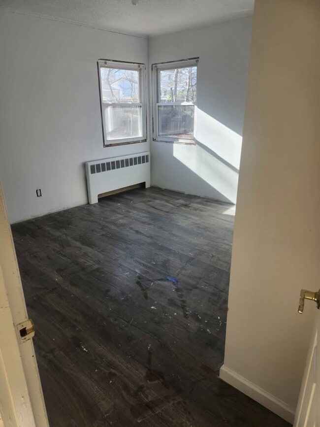 Foto del edificio - 24 Pine St