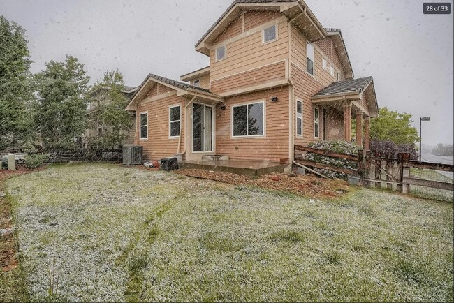 Foto del edificio - 10535 Rutledge St