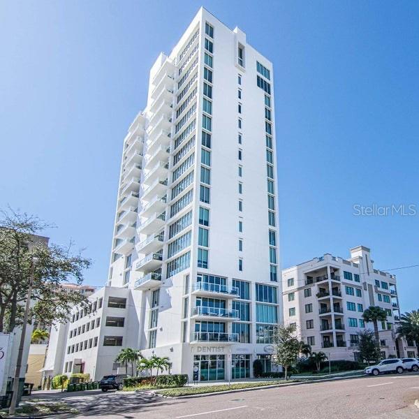Foto del edificio - 176 4th Ave NE