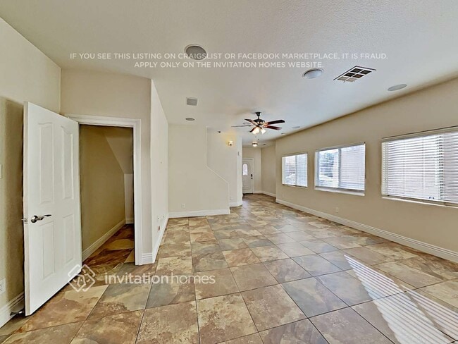 Building Photo - 1676 Little Crow Ave