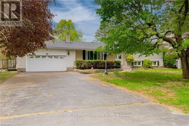 Building Photo - 28 Redford Rd