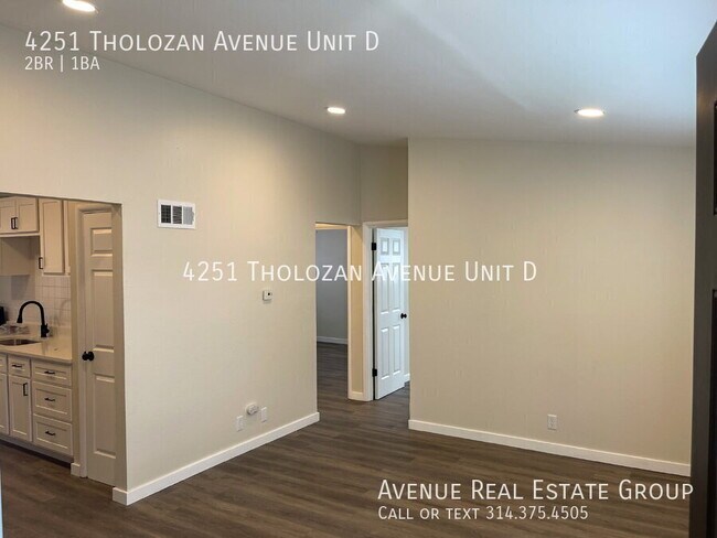 Foto del edificio - 4251 Tholozan Ave