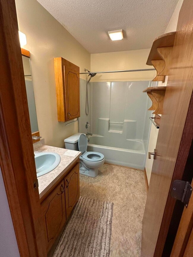 Foto del edificio - 312 Sorin Cir