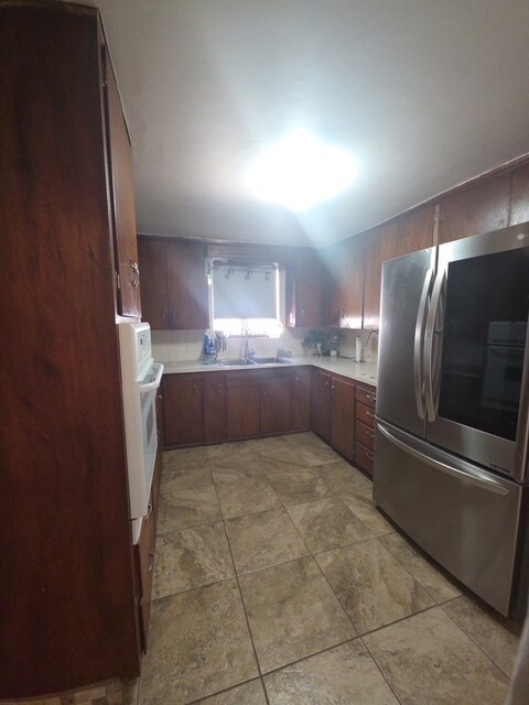 Foto del edificio - 1825 Mann St