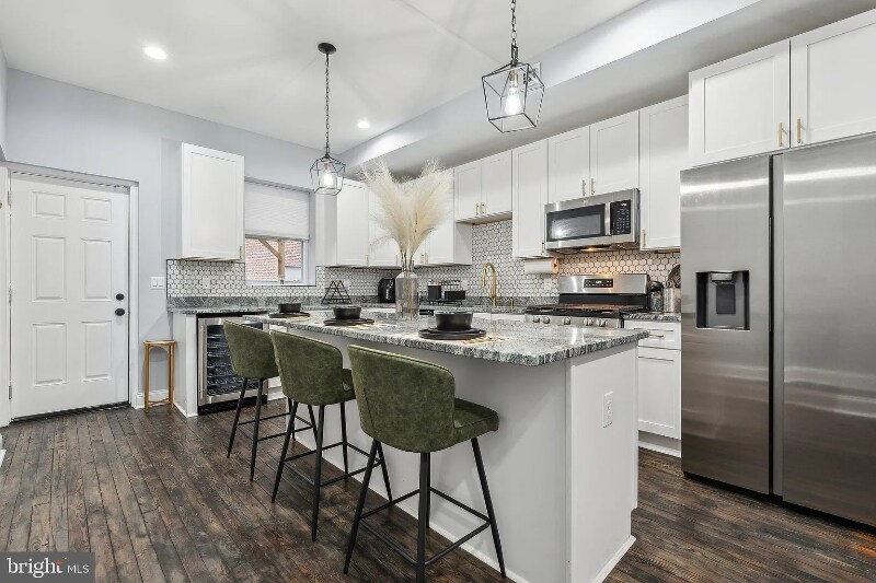 Foto principal - 407 N Lakewood Ave