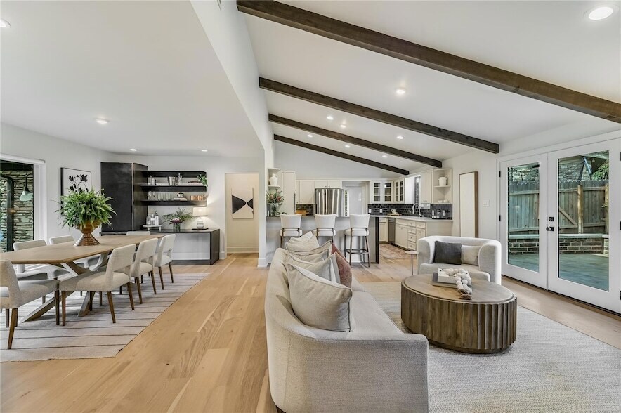 Foto principal - 201 Westwood Terrace