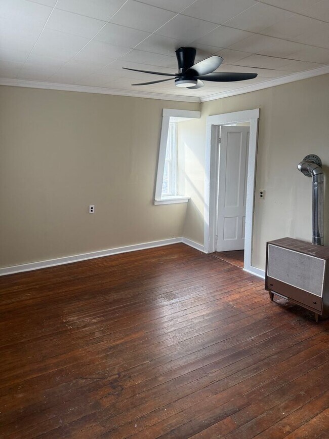 Foto del edificio - 104 Mechanic St