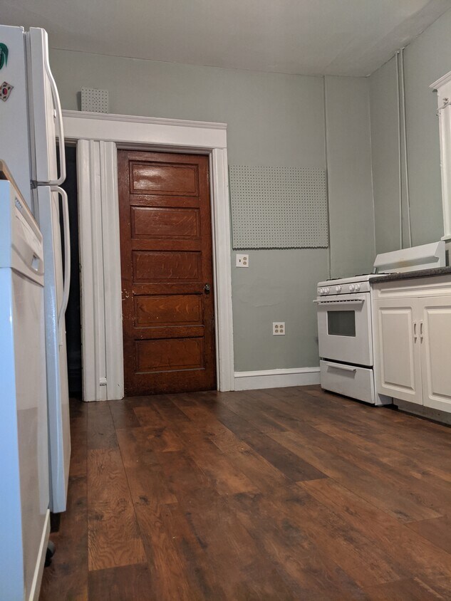 Foto del edificio - 1322 Linden St