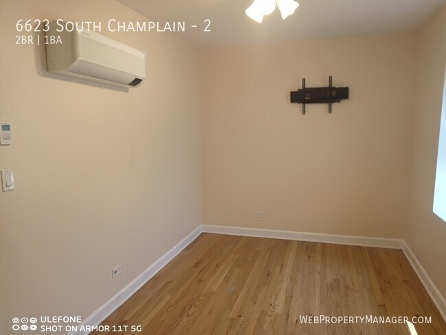 Foto del edificio - 6623 S Champlain Ave