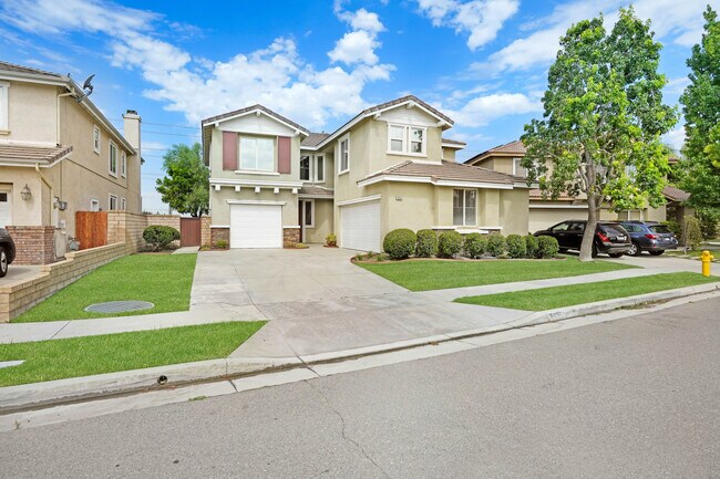 Building Photo - 6856 Coventry Ct
