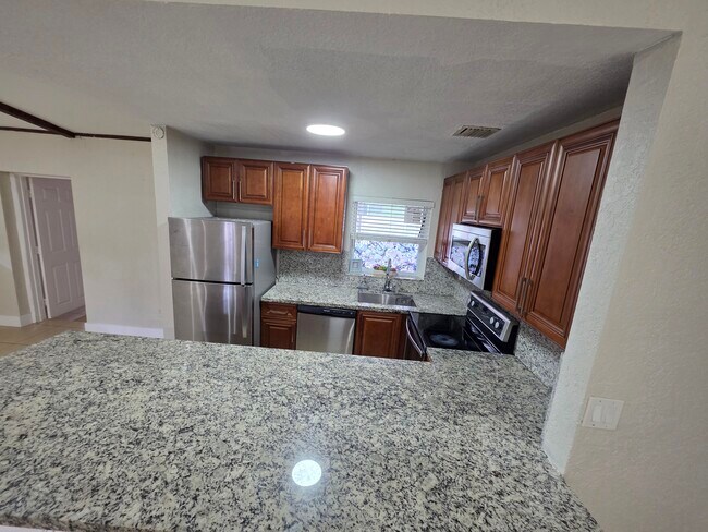 Building Photo - 341 Delaware Ave