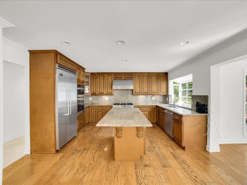 9654 Wendover Dr Houses in Beverly Hills, CA Westside Rentals